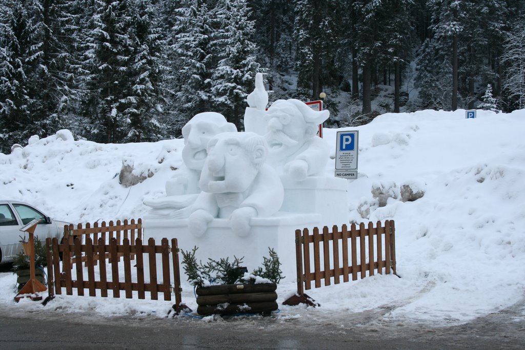 5° Simposio Internazionale Sculture in neve. Italia : "Carnevale tutto l'anno... la politica" by Carlo Pelagalli