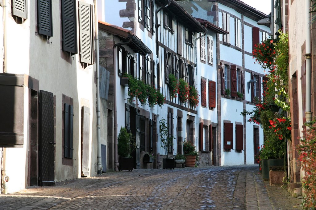 Saint Jean Pied de Port by jphrogue