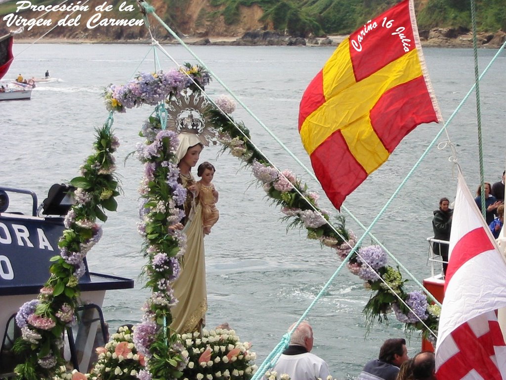 LA VIRGEN DEL CARMEN REGRESA DE LA MAR.16 JULIO. by Jose Manuel Docal