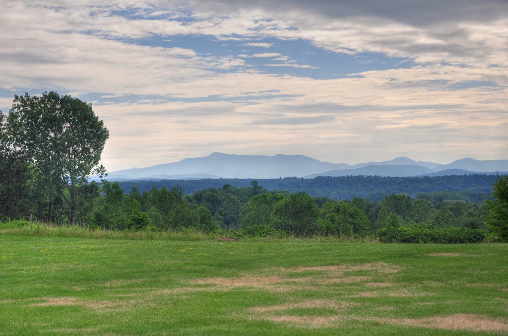 Mount Mansfield by kinzr13