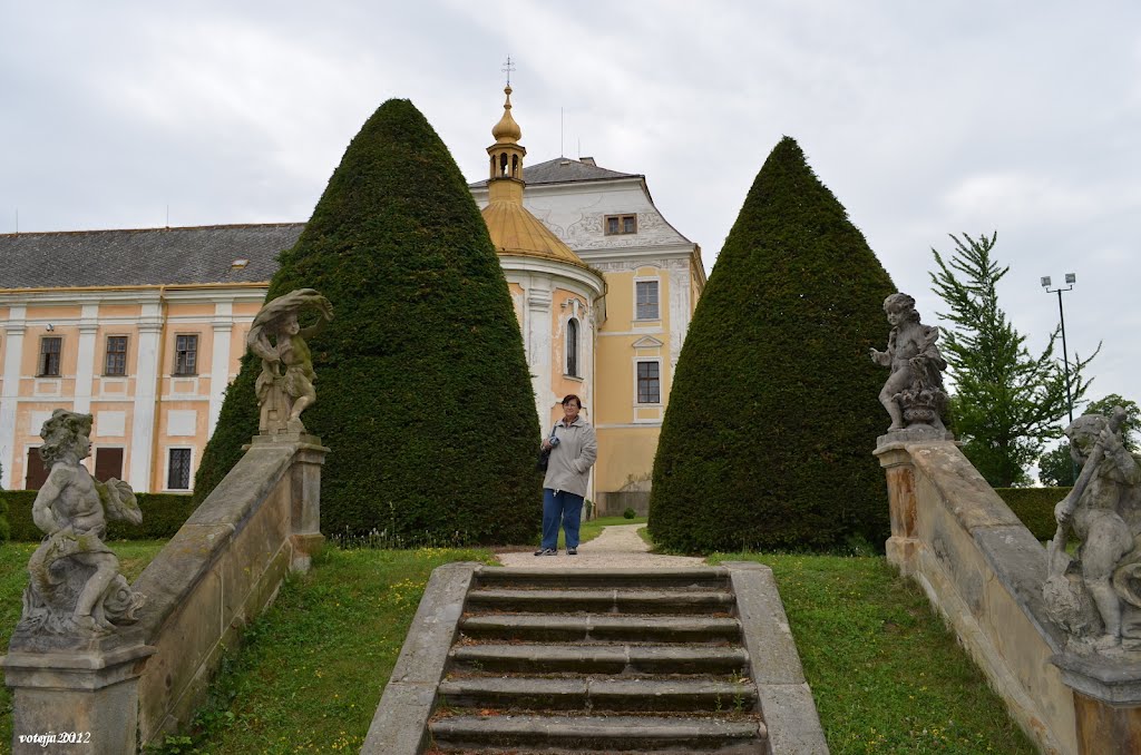 LYSÁ nad Labem - zámecký park / castle gardens by votoja - CZ