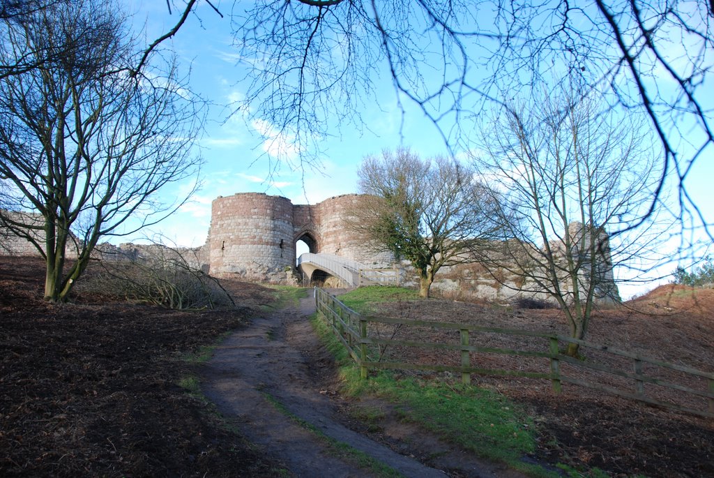 Beeston Castle by ubishi