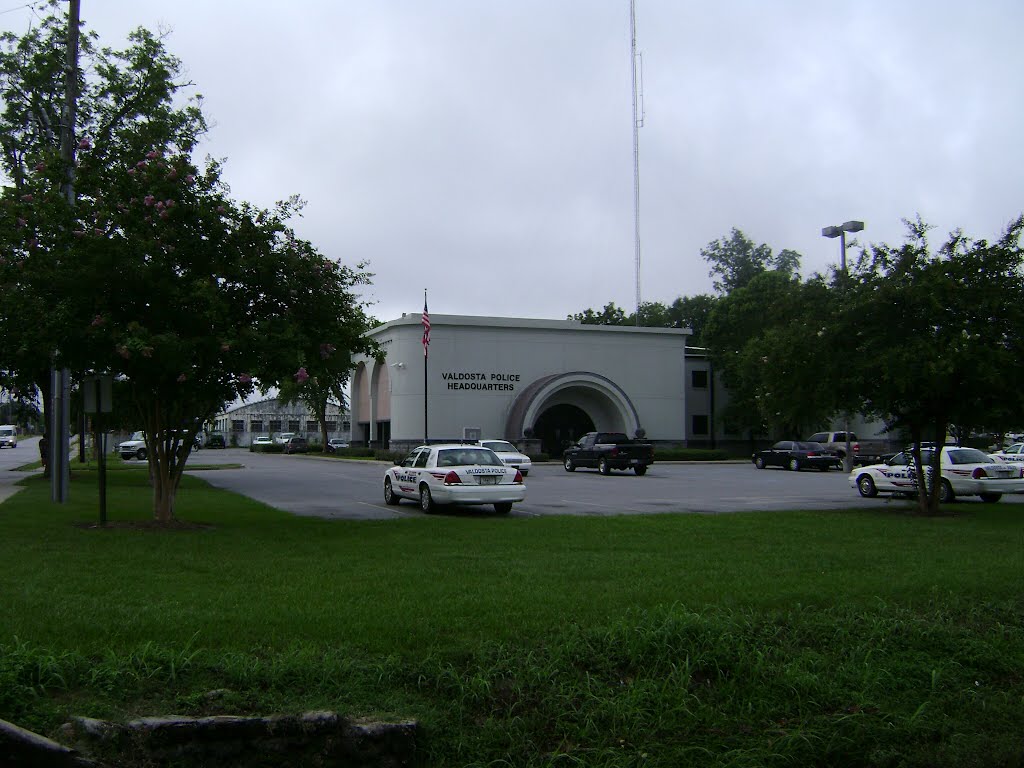 Valdosta police station by mriveraz