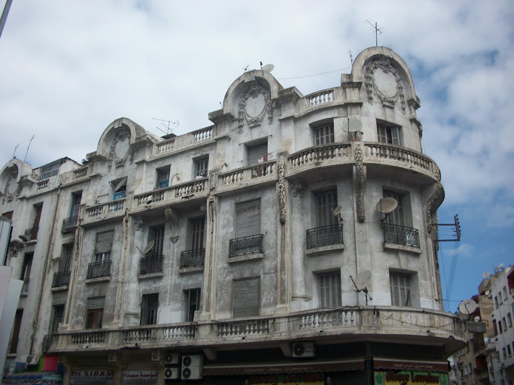 Boulevard Rahal El Meskini by Mhamed Zarkouane