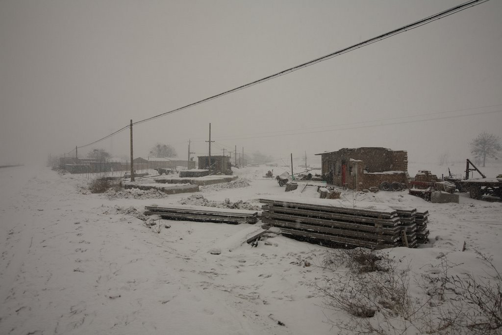 Jishan, Yuncheng, Shanxi, China by The Longest Way