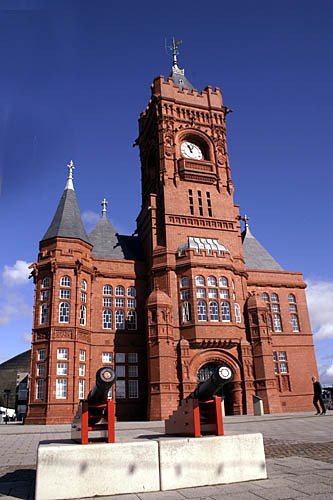 Pierhead Building by Phillbri