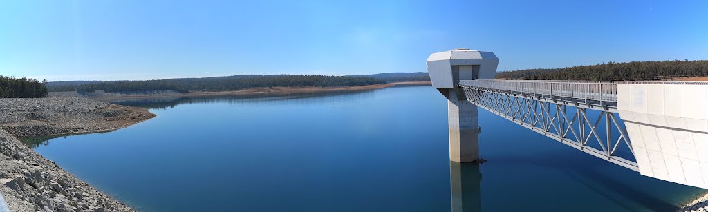 North Dandalup Dam, Whittaker, Western Australia by Stuart Smith