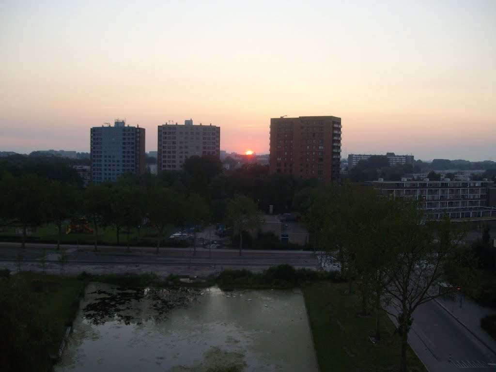 Rotterdam zuid zonsopkomst 26-7-2012 by peter rotterdam