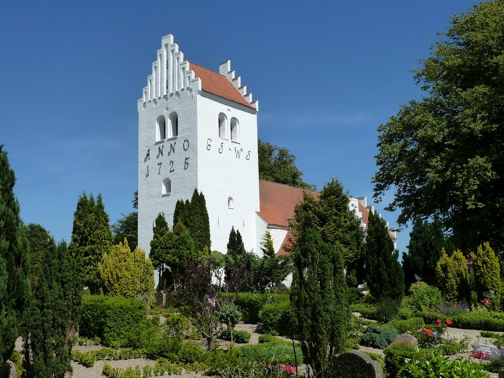 Soderup Kirke by lhoffc