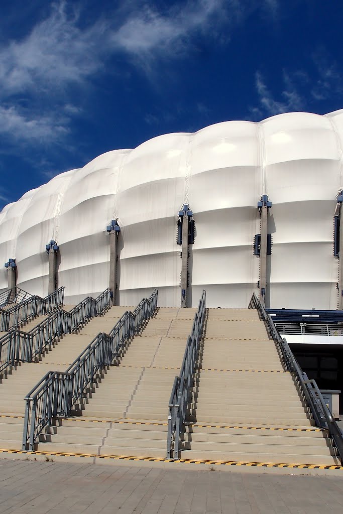 Poznań. Municipal Stadium by JanKulczak