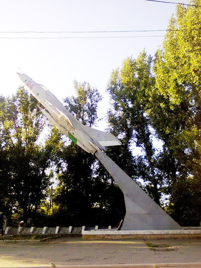 Памятник авиаторам / Monument to aviators, 20.07.12 by ManOnTheMoon