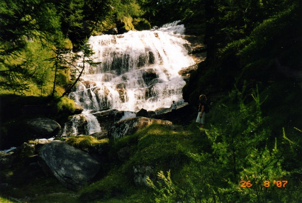 Alpe Veglia. Cascata meravigliosa by Sabrina Proverbio