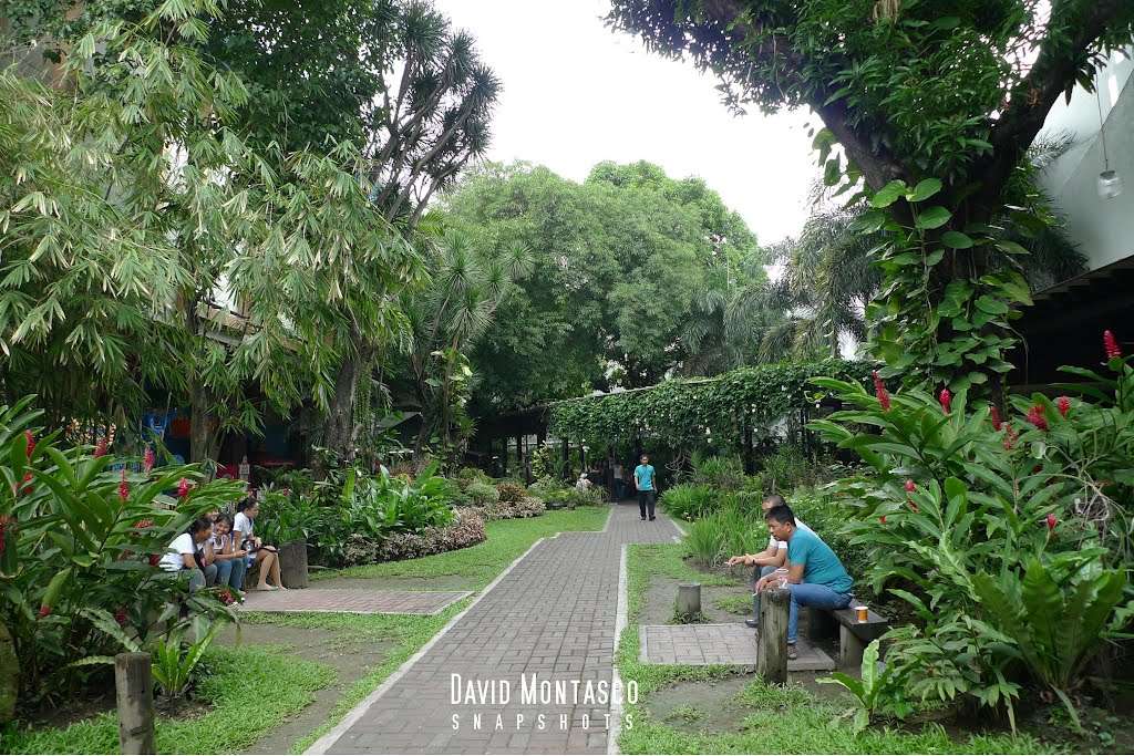 Greenhills Smoking Area by Montasco