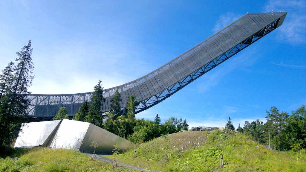 Neue Sprungschanze Holmenkollen Oslo Norwegen by Robby-BF