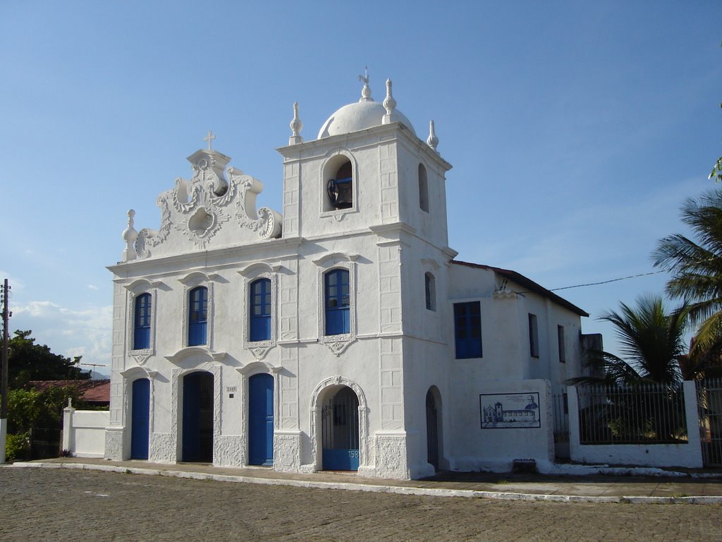 Antiga Matriz de Guarapari by Luiz F.P. Barros