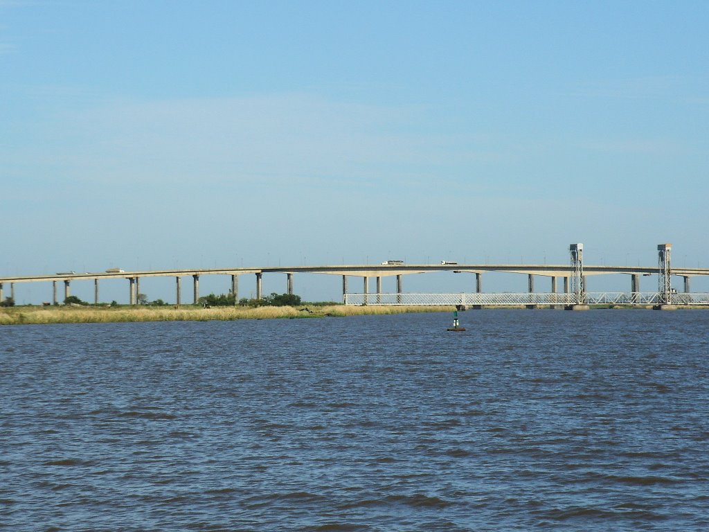 Canal São Gonçalo e suas pontes by ACTVianna