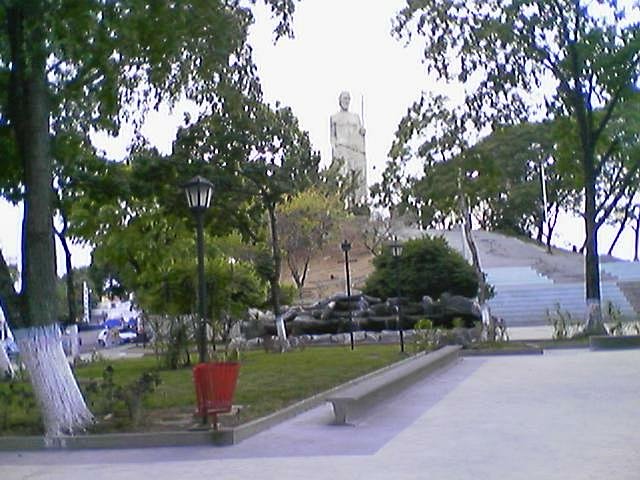 Plaza Bolivar San Juan de los Morros by liborio_car