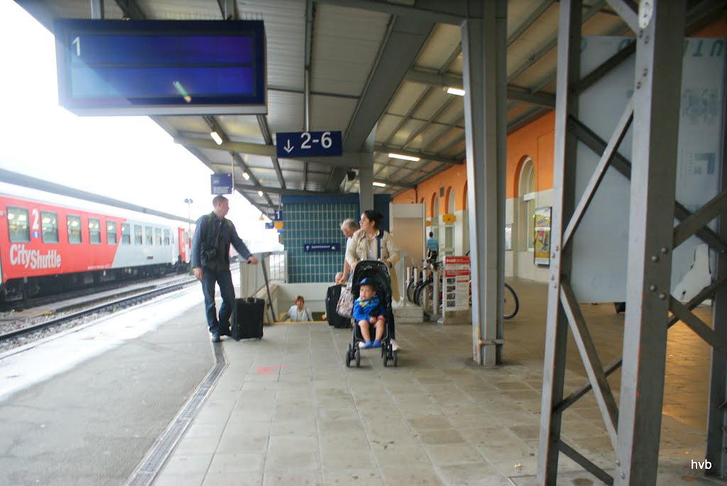 Passau Hauptbahnhof by hvbemmel