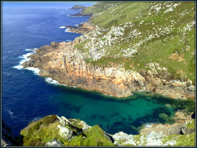 Bosigran Head to Gurnard's Head and Great Zawn by Andy Rodker