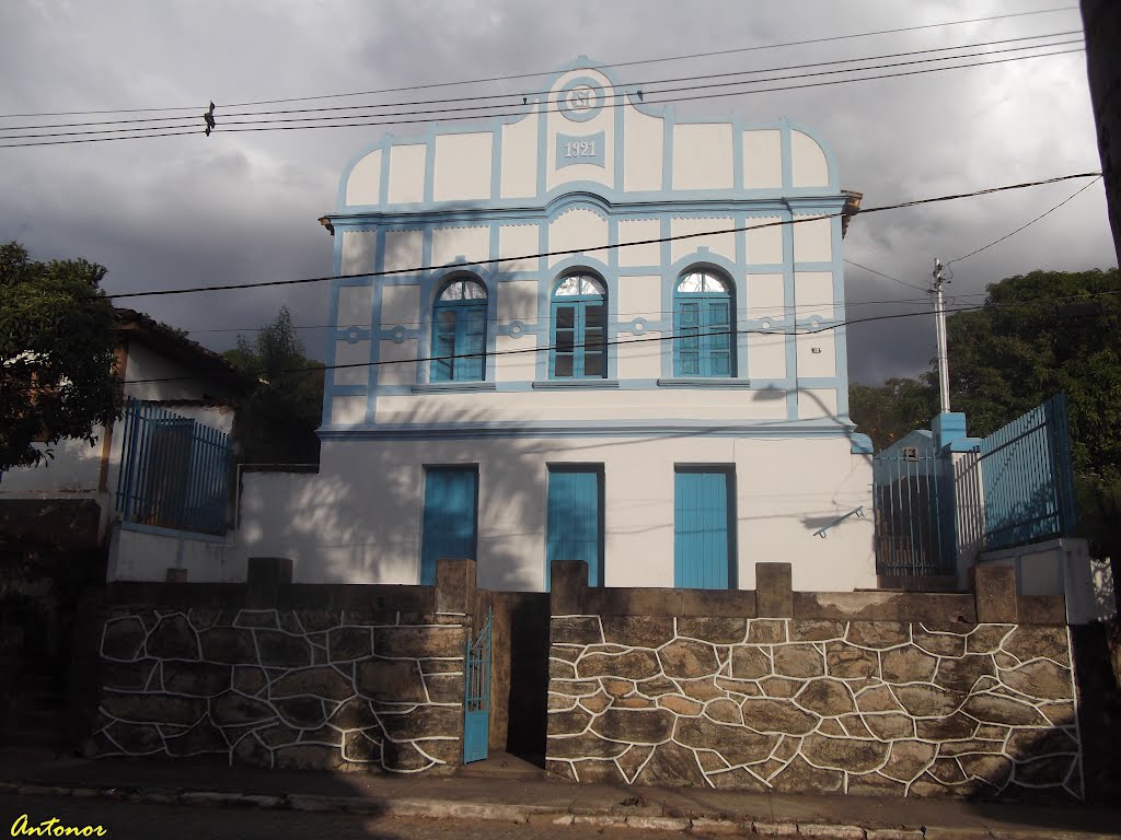 Casario em Bonfim, MG by antonor