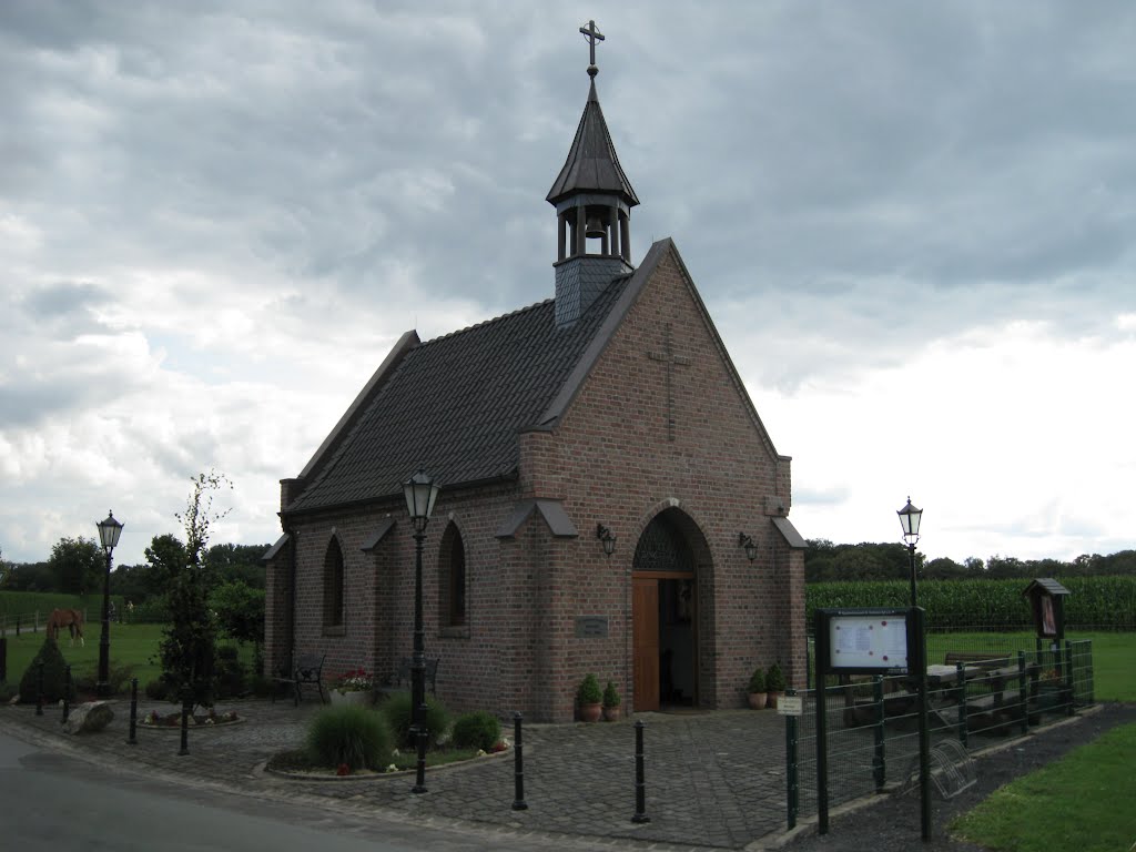 St. Hubertus Kapelle Anno 2007, Rather Weg by Gottfried von Bouillon