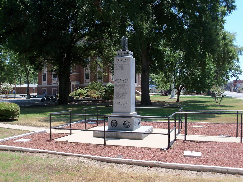 Veterans' Memorial by Sheps