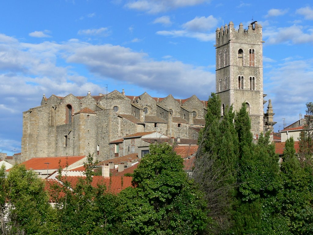 Ille-sur-Têt - Eglise St Etienne (Pyrénées-Orientales) by Naru Kenji