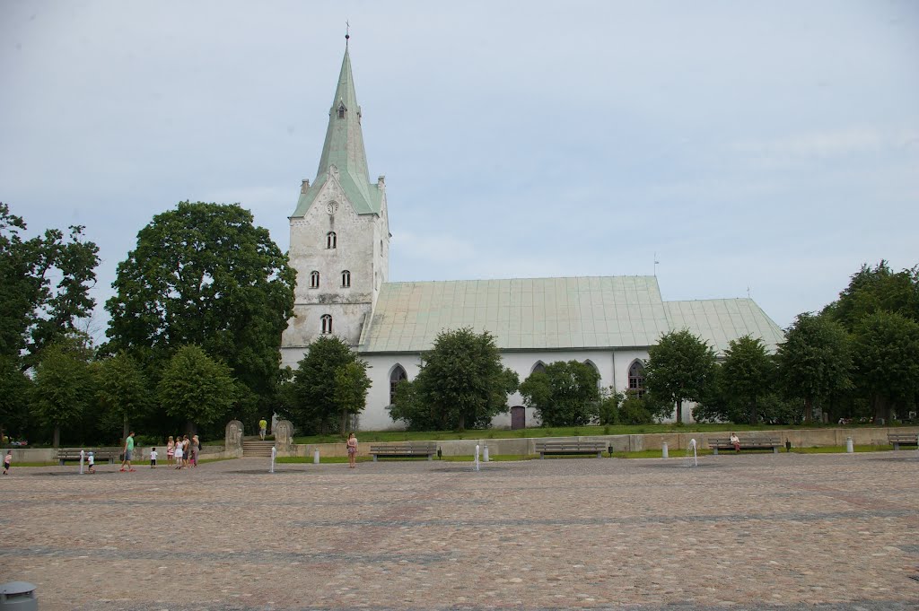 Добеле.Лютеранская церковь.1495 г. 2012-07-01 by Ткаченков Владимир -(veloturrist)st