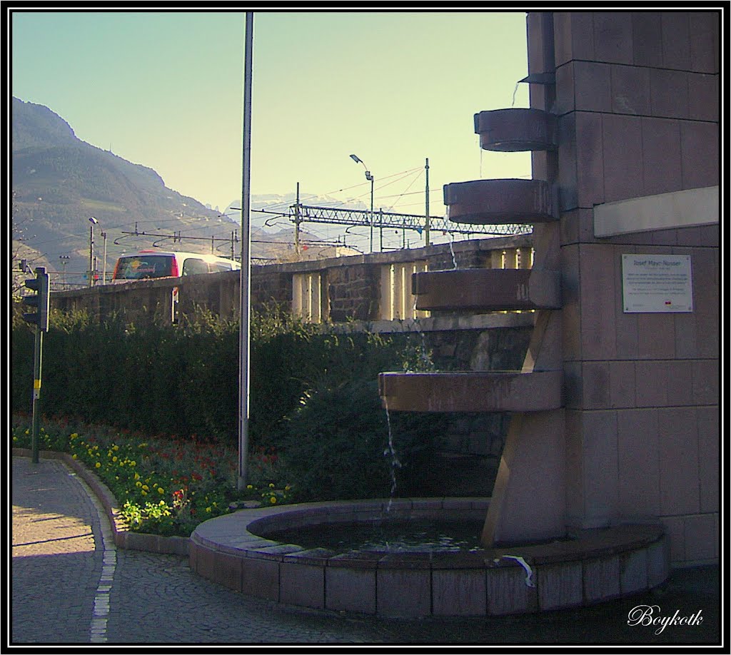 ITA - Bolzano - Josef Mayer fountain at the enrtance of "Bolzano Centro/Bozen Mitte" by boykotk