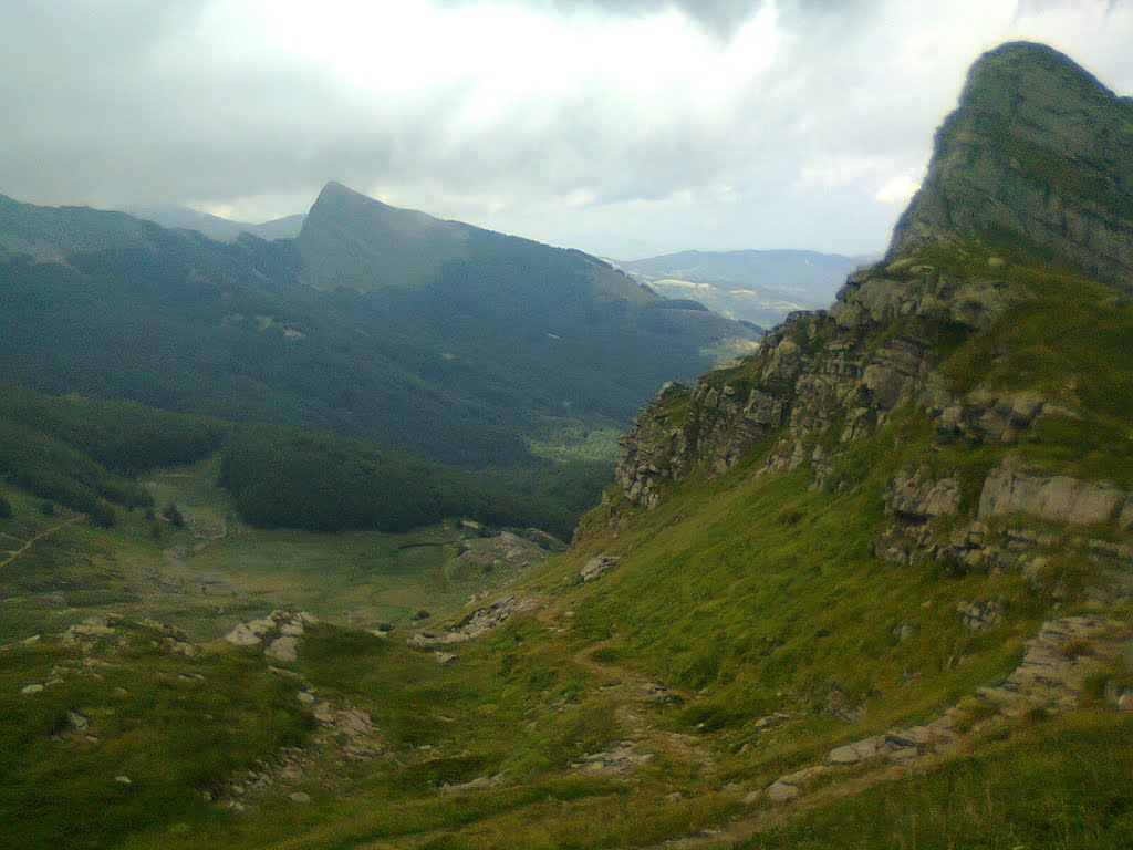 Panorama dal Passo Fugicchia 1669m by pa-tt-y