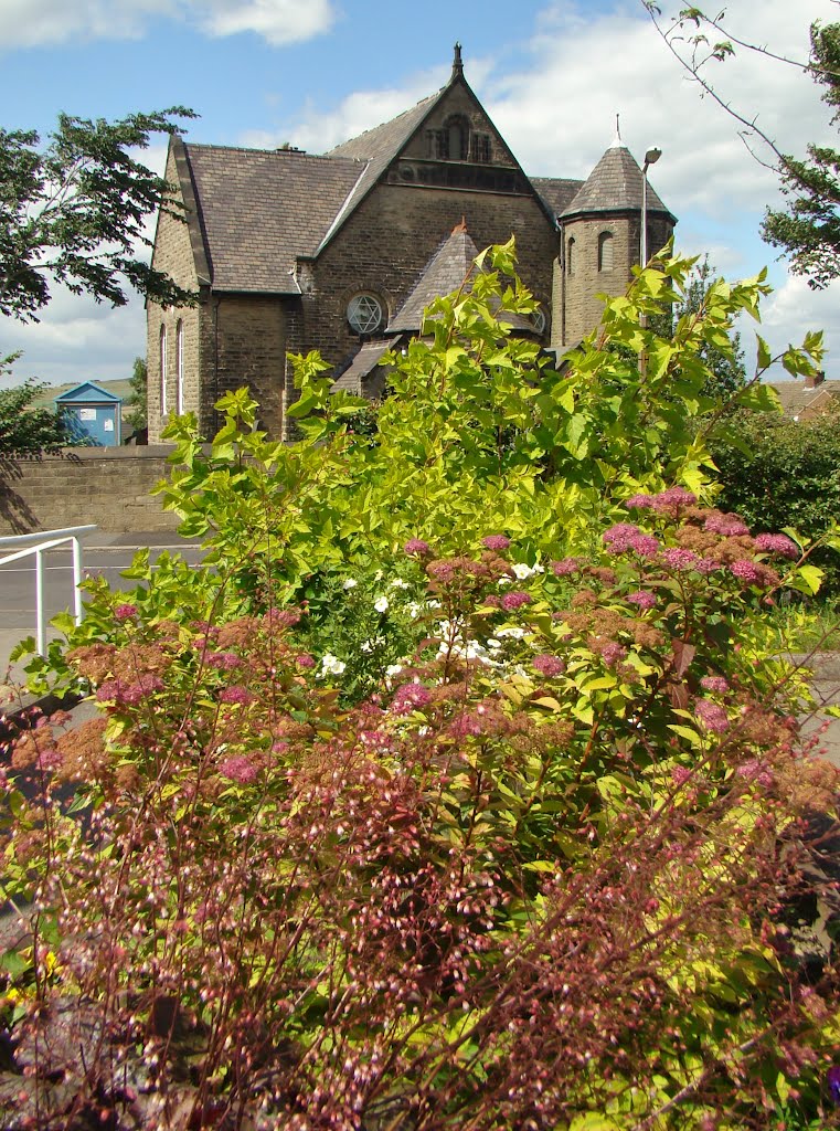 Looking over shrubbery towards Stannington weslyan chapel, Stannington Village, Sheffield S6 by sixxsix