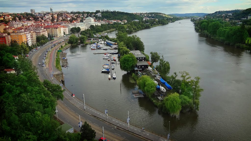 Prague Photographer Sergey TEMIRENKO by Sergey TEMIRENKO