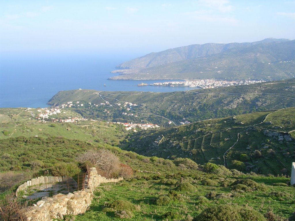 VIEW OF CHORA FROM APOIKIA by lapoikiab