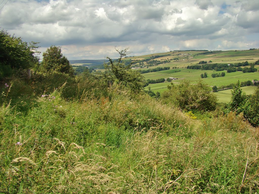 The Loxley Valley looking north west from the edge of Stannington 2, Sheffield S6 by sixxsix