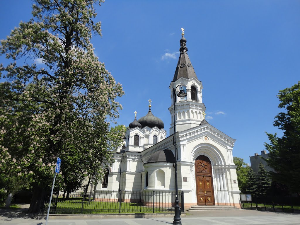 Orthodox Church Cathedral in Piotrkow / Prawosławna Cerkiew Katedralna w Piotrkowie Trybunalskim by ptyskoweciacho