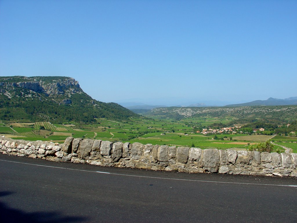 Frankreich_Languedoc-Roussillon_Vingrau by © ELMOKULA