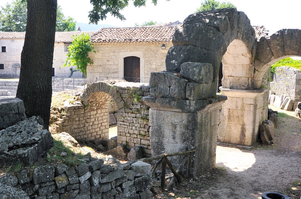 Porta Terravecchia. by ©Antonio Ricciardi