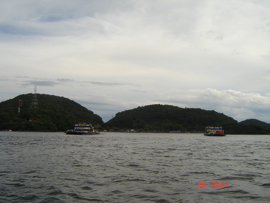 Ferry Boat_ Guaratuba e Matinhos-PR by Claudirene Rizzo