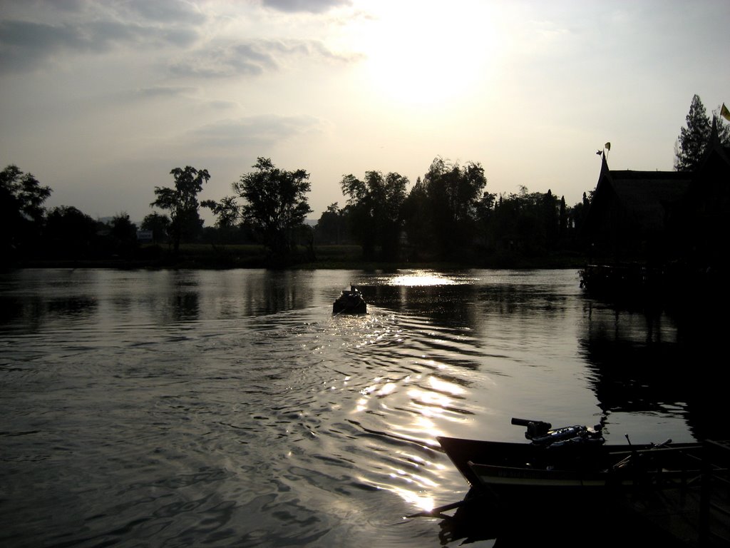 River Kwai by Thai pix Wildlife ph…