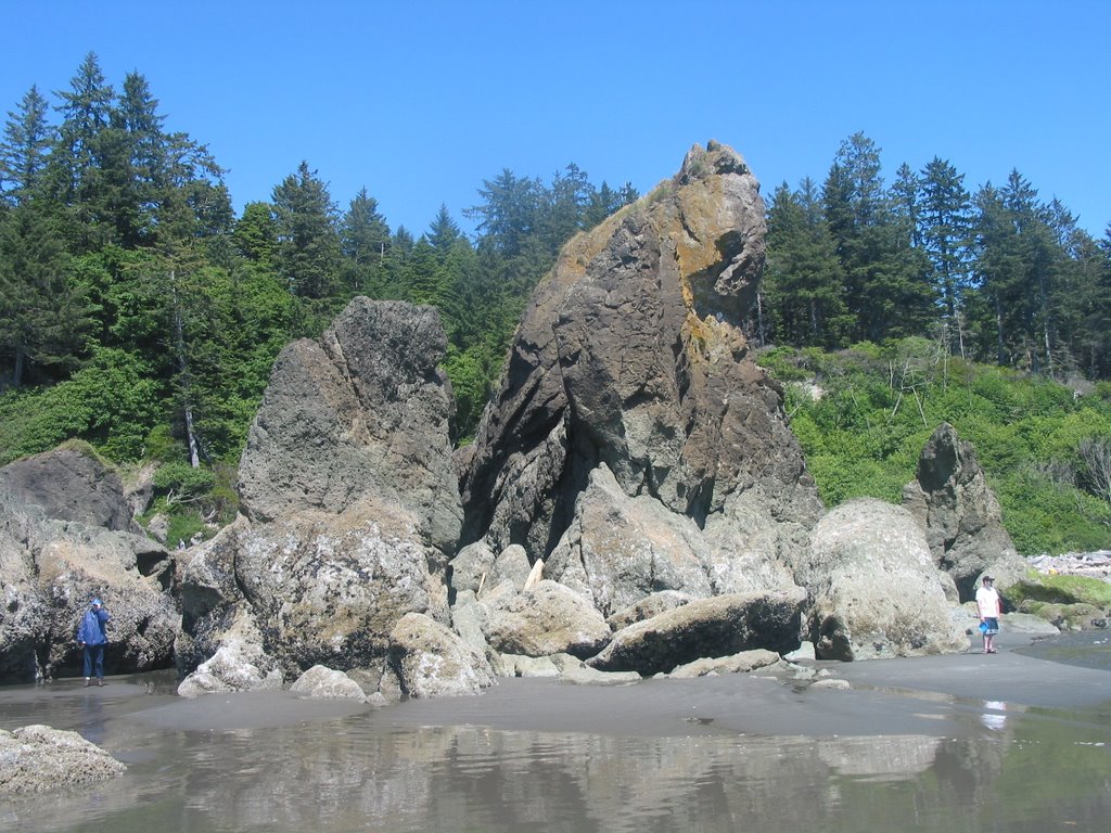 Ruby Beach by jyheffernan