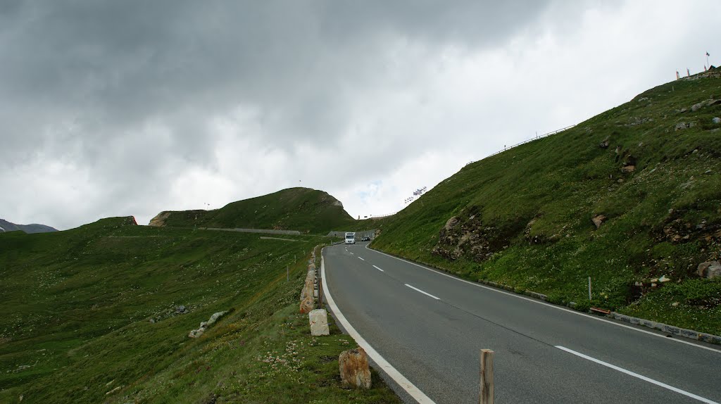 Grossglockner Hochalpenstrasse by Piter Wilde