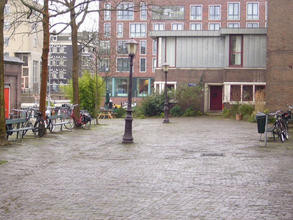 Oostelijke Eilanden en Kadijken, Amsterdam, Netherlands by chiel van waart