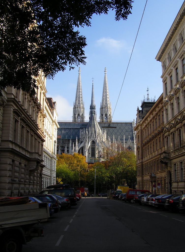 Votivkirche. Ferstelgasse, Wien. by ૐ Õṃ ﻞễȵyᾷ