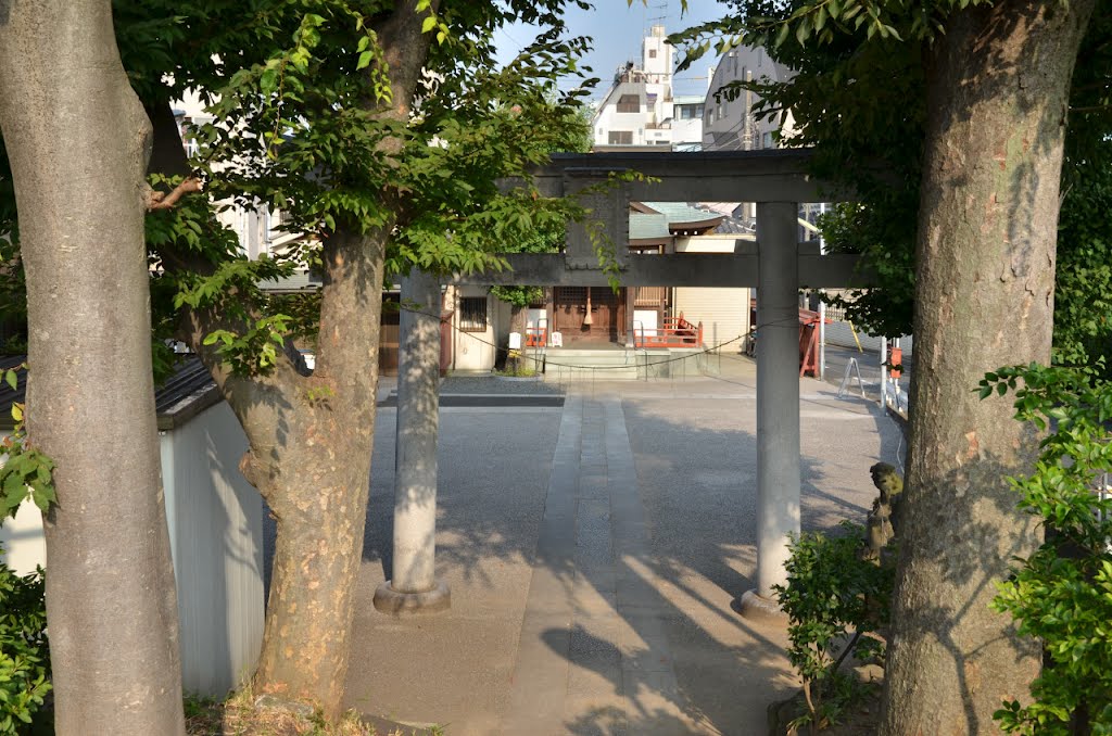 Awanosu-Fukumori-Inari-Jinja 淡之須福森稲荷神社 (2012.07.29) by k.takita