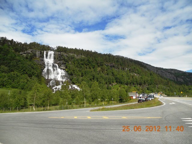 Norge. Tvindefossen. by Anatoliy TSoorka