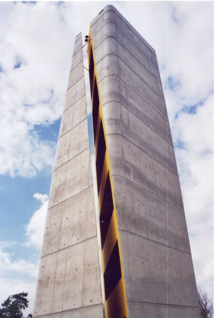 Der schiefe Turm von Nebra 2 by Grunert Th.