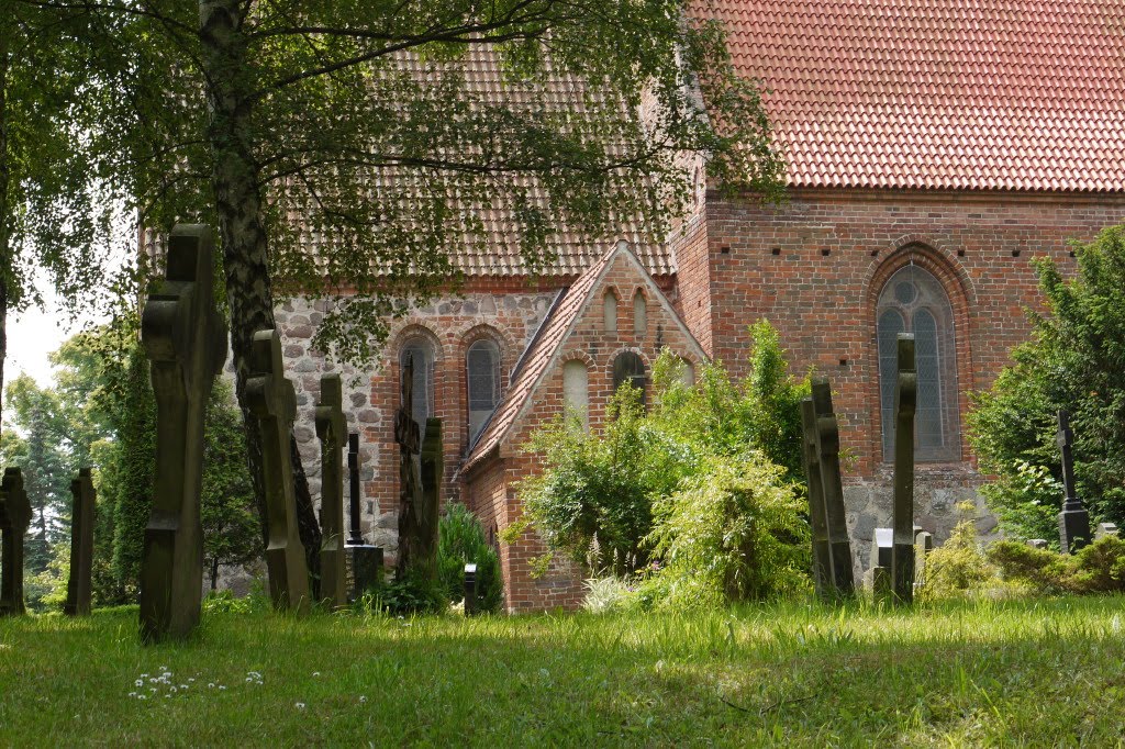 Dorfkirche Parkentin/M.Vorp. by könig herbert