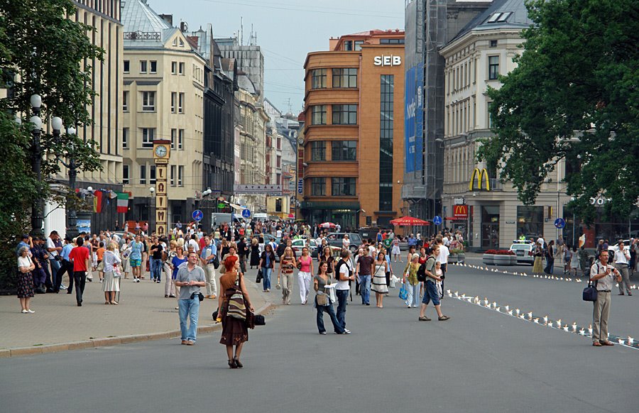 Entrance into the Old Town, RIGA by VonRIX