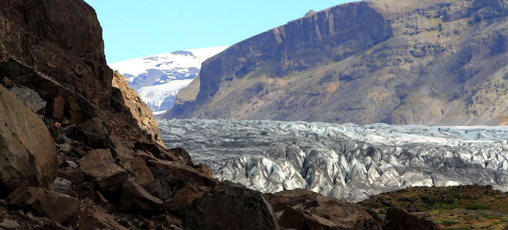 Skaftafellsjökull glacier lobe - July 2012 by Käptn Iso