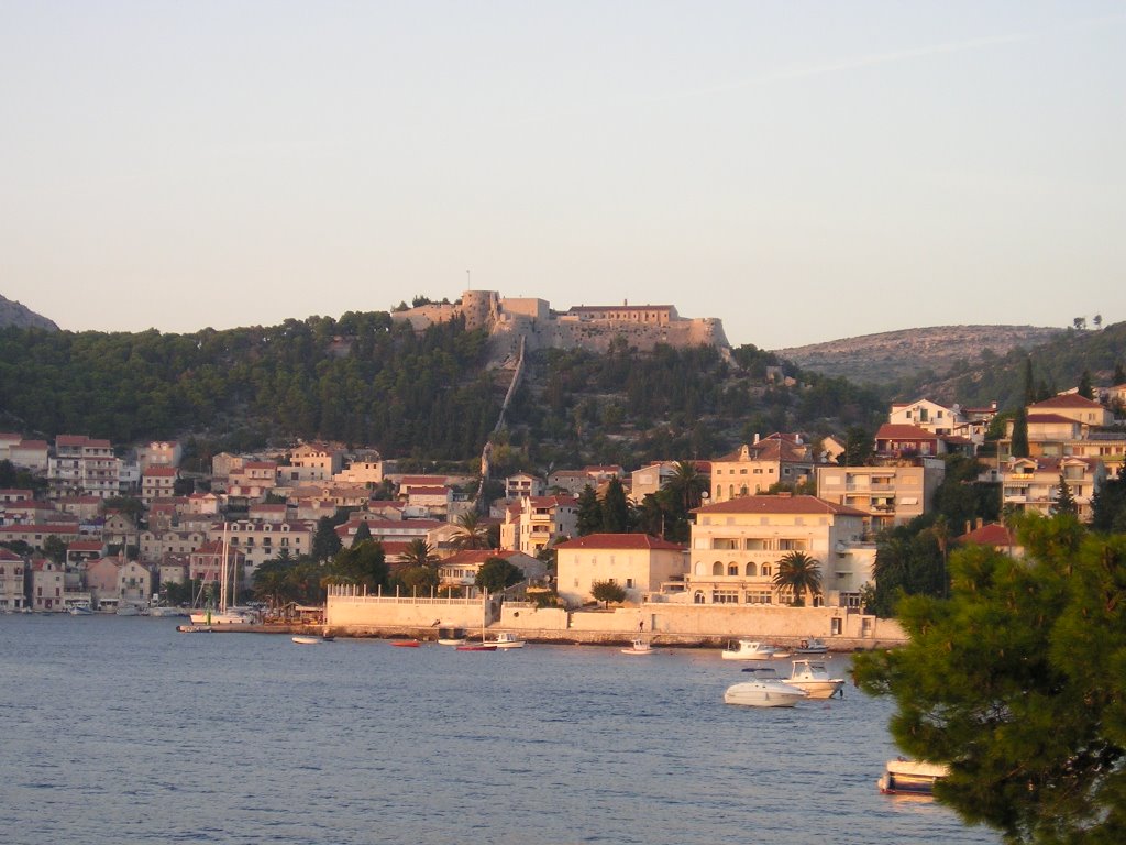 The Hvar-City bay by Tibor Weigand